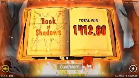 Book of Shadows Slot mit den mystischen Symbole